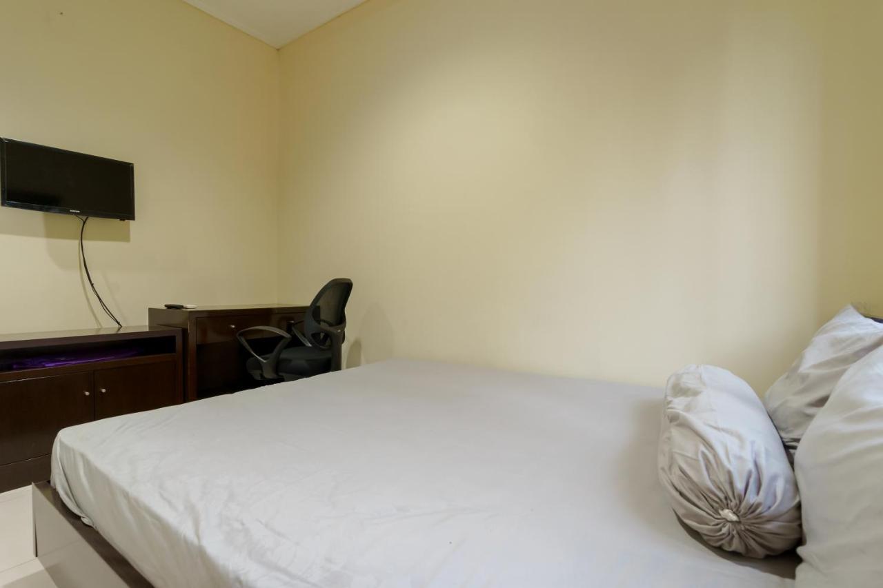 Dago Suites Syariah Cikarang Mitra Reddoorz Bekasi Exterior foto